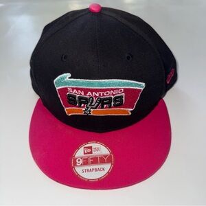 New Era San Antonio Spurs 9Fifty Snapback Hat Hardwood Classics Black/Pink